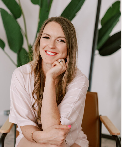Home leisha Drews headshot